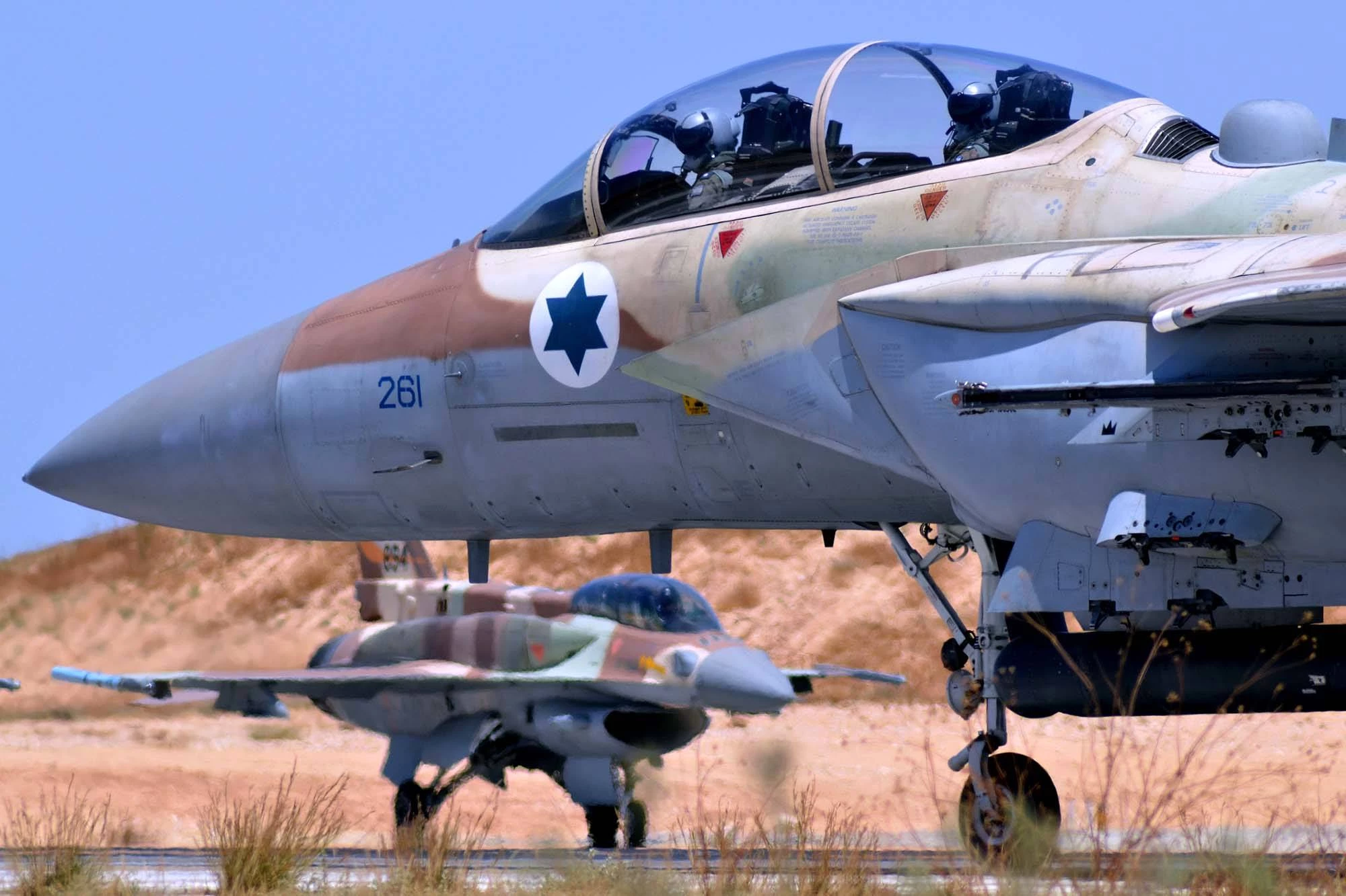 Ισραηλινά μαχητικά στην αεροπορική βάση της Πάφου – Οι Αμερικανοί εγκαταλείπουν την Τουρκία και έρχονται Ελλάδα – Απομονώνεται ο Ερντογάν